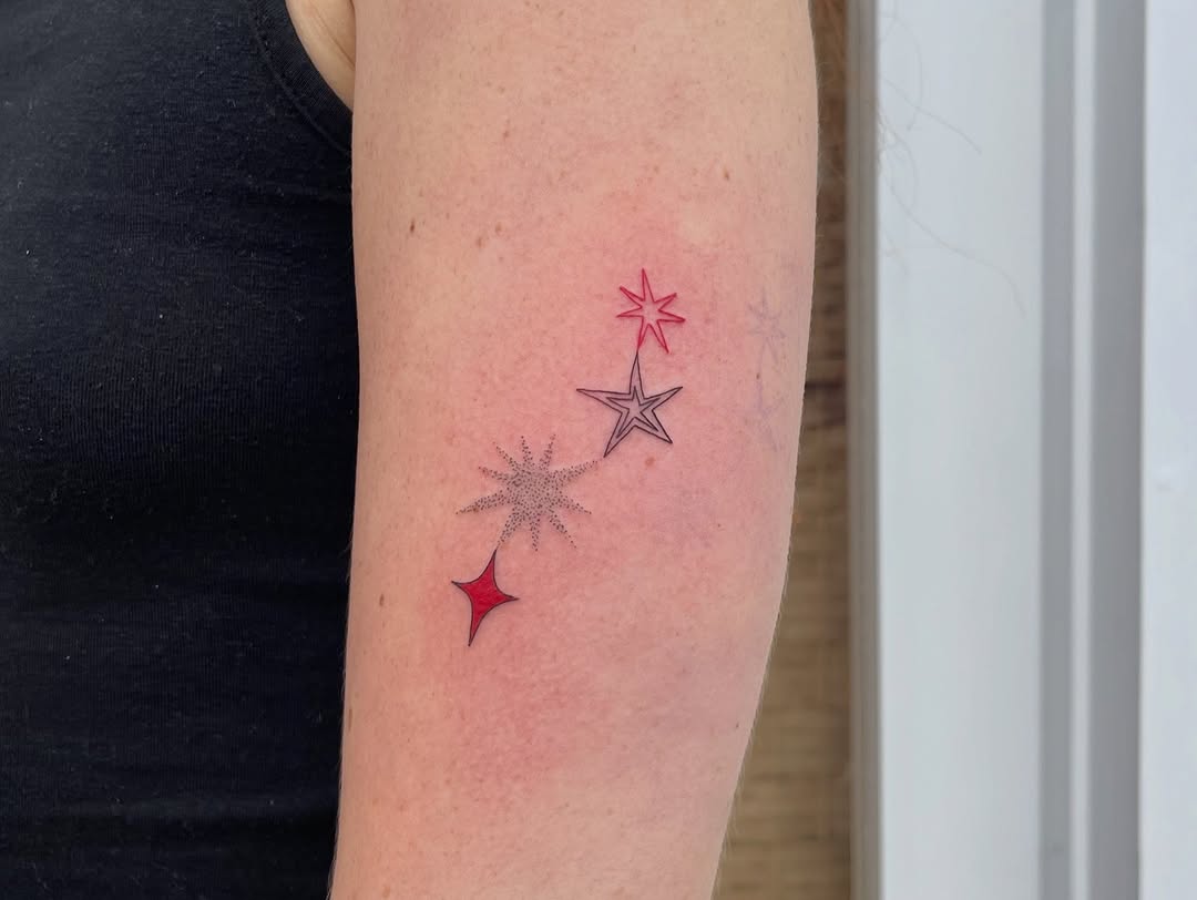 Tattoo by @pop.tats — fine_line