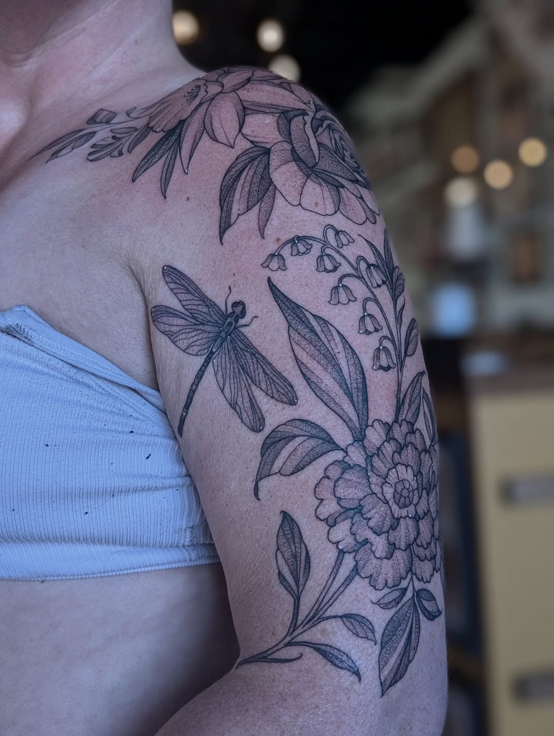 Tattoo by @kattiebaby β fine_line, black_and_grey