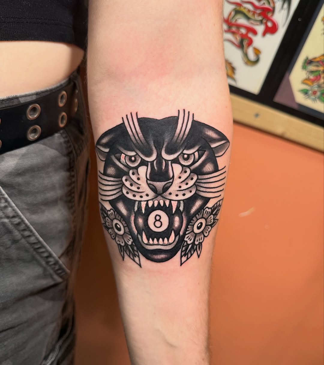 Tattoo by @brimsytats — american_traditional, blackwork