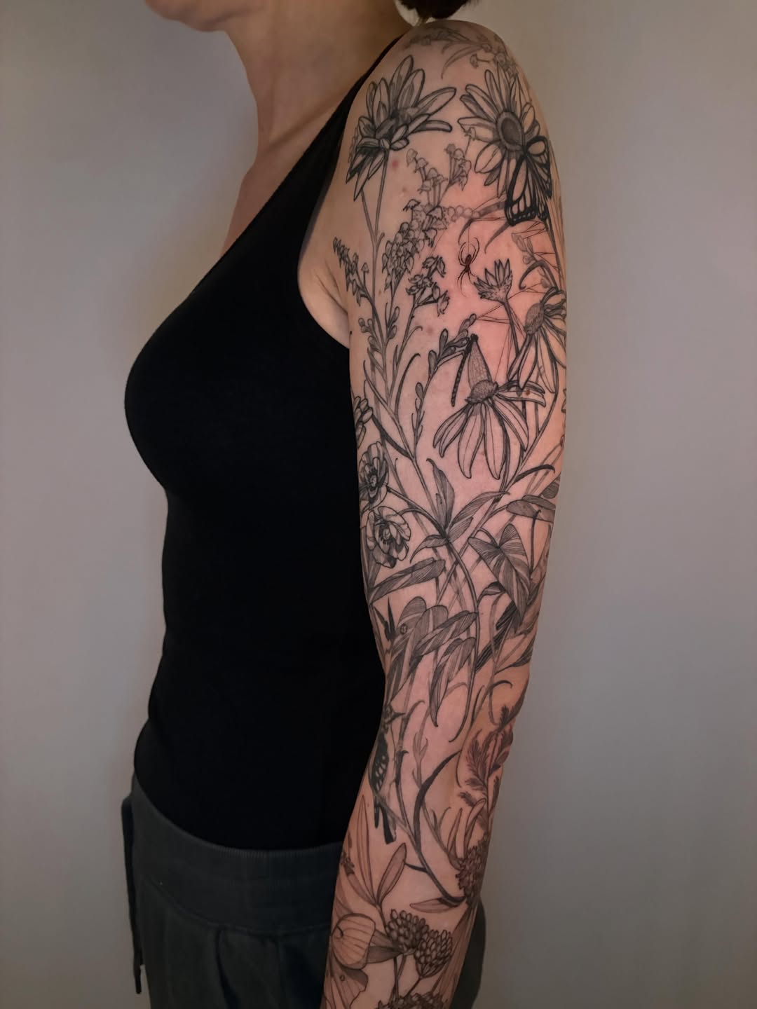 Tattoo by @caroljackytattoos — black_and_grey, illustrative