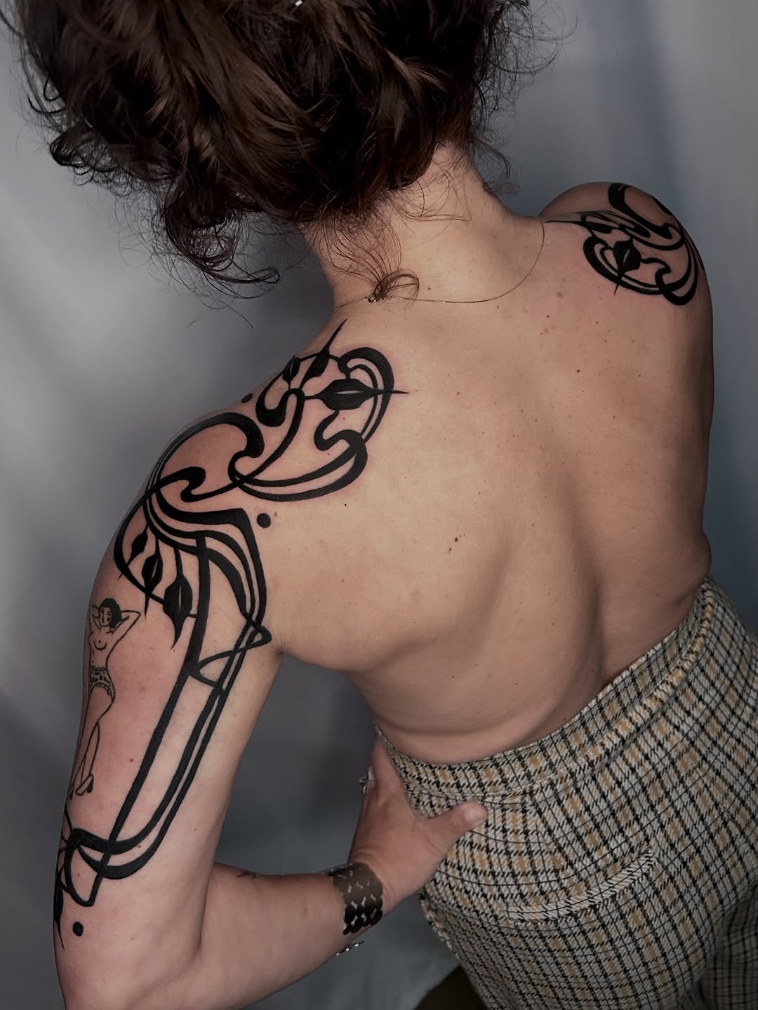 Tattoo by @le_babs — blackwork, ornamental