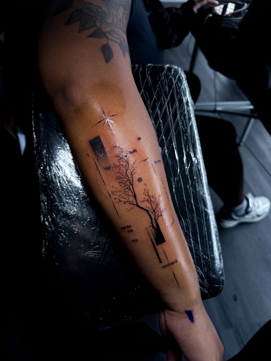 Tattoo by @ink.byav — illustrative, fine_line