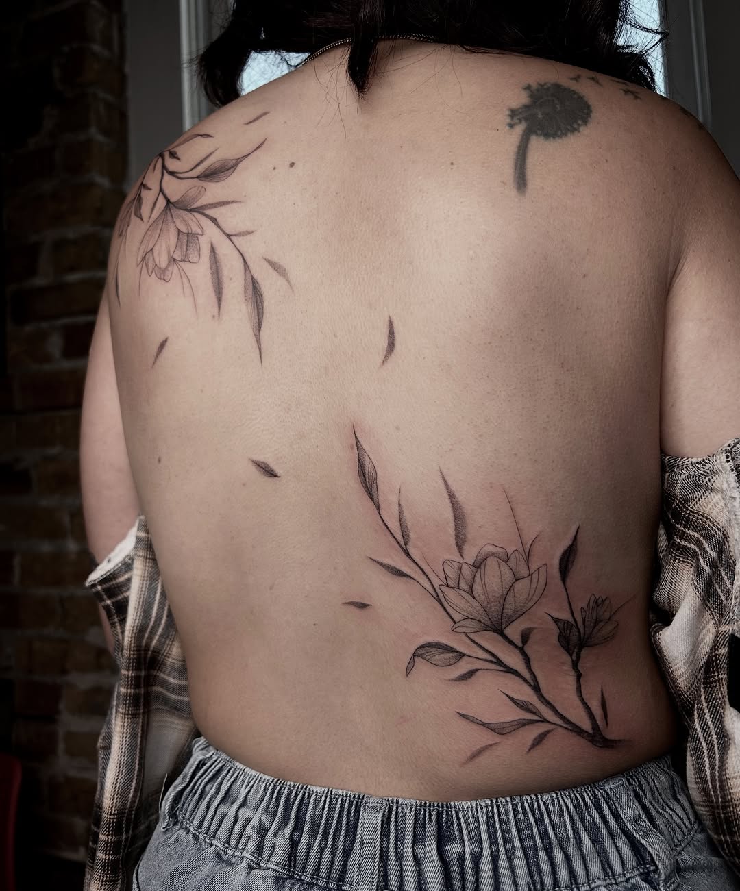 Tattoo by @savmaxtatz โ fine_line, black_and_grey