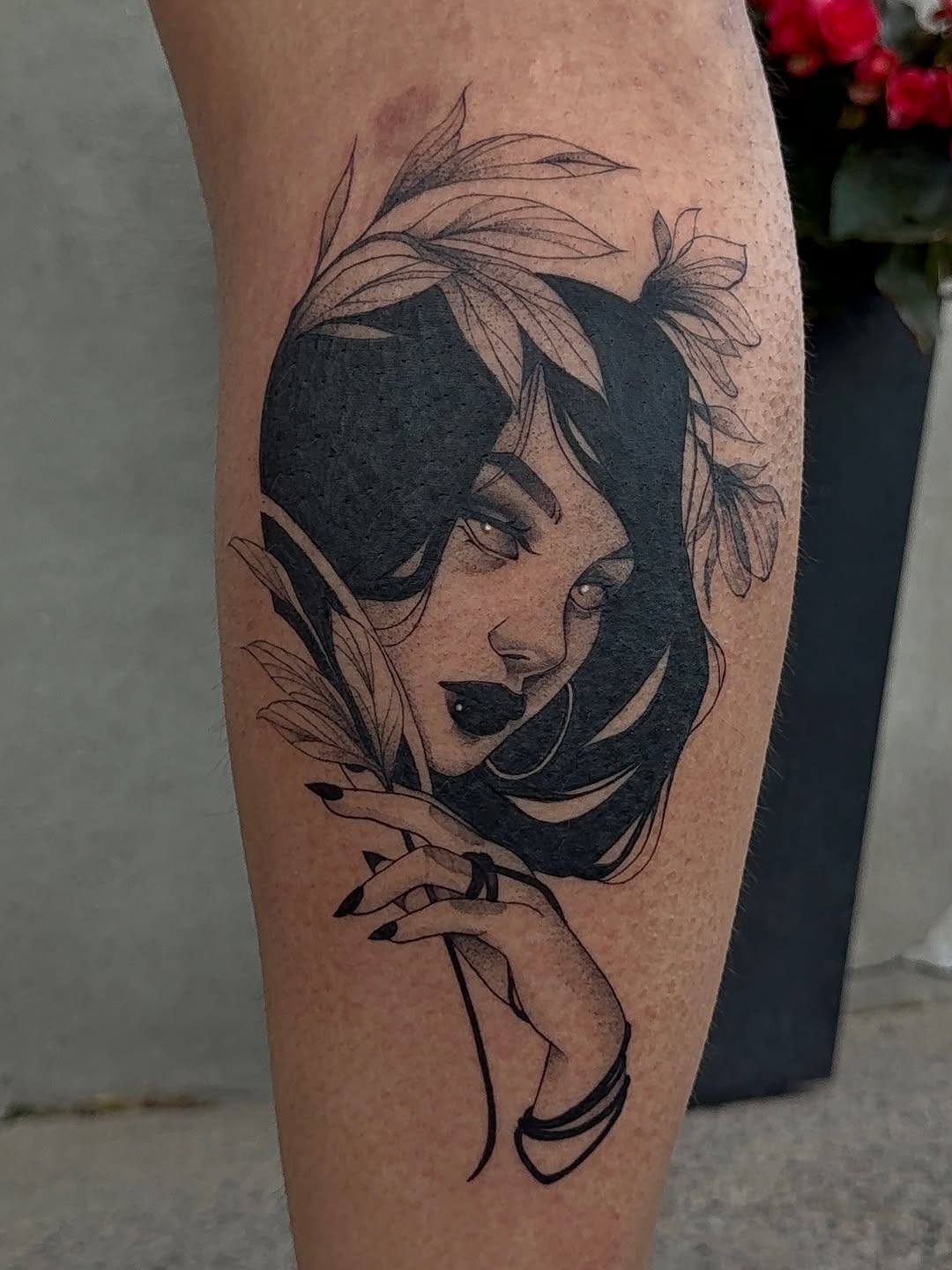 Tattoo by @hosannatattoo — black_and_grey, illustrative