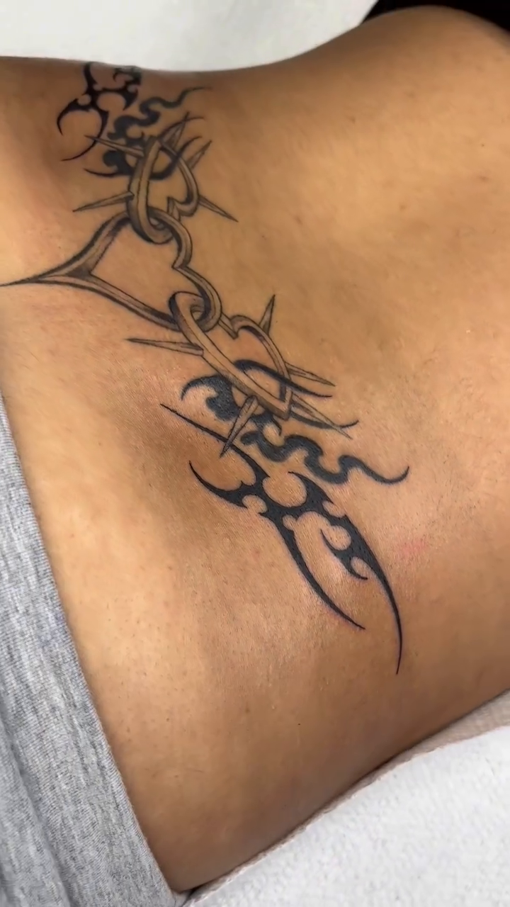 Tattoo by @valeriemourningstar — tribal