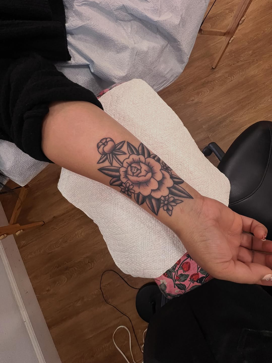 Tattoo by @tenderhearttat2 — american_traditional, illustrative