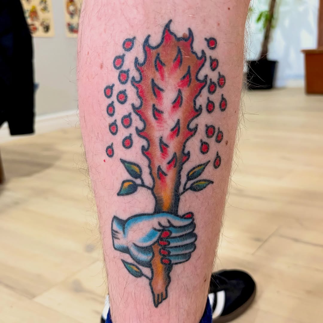 Tattoo by @tattoobraedon โ american_traditional