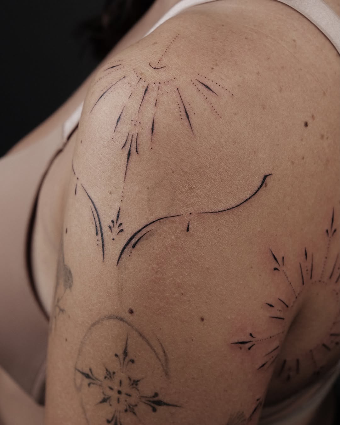 Tattoo by @corina.tattoo — fine_line, minimalist