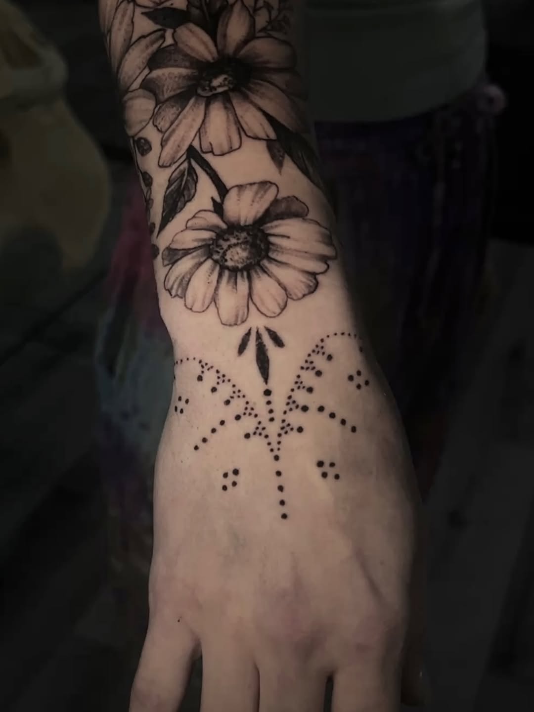 Tattoo by @mimzipma — black_and_grey, dotwork