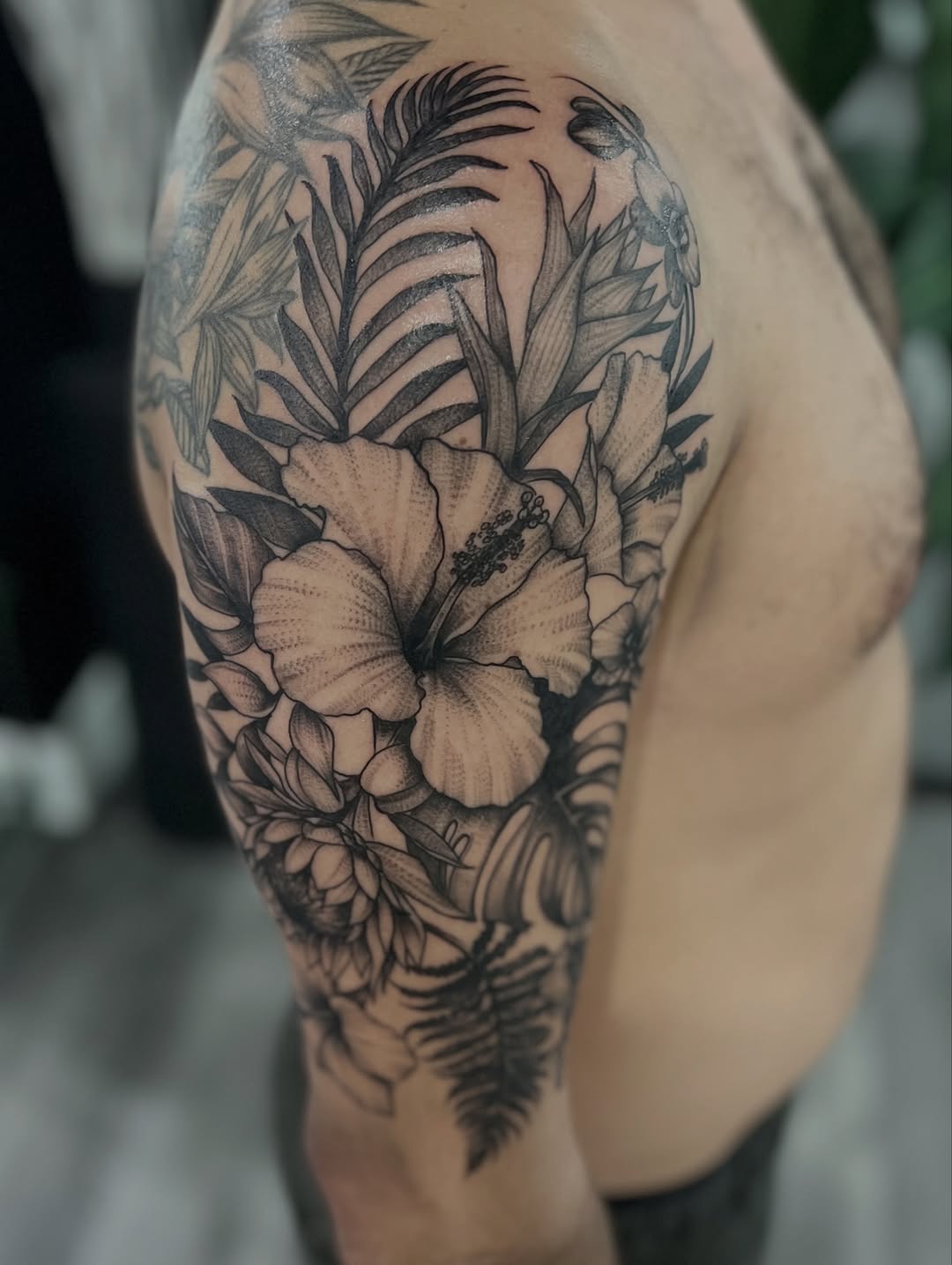 Tattoo by @mimzipma — black_and_grey, realism