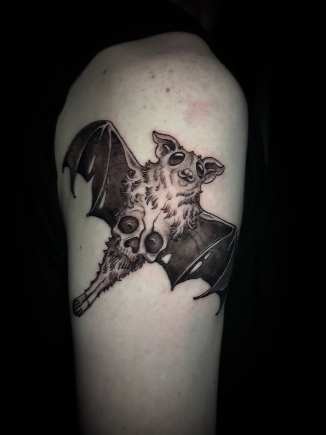 Tattoo by @ashesandthorns โ dark_realism