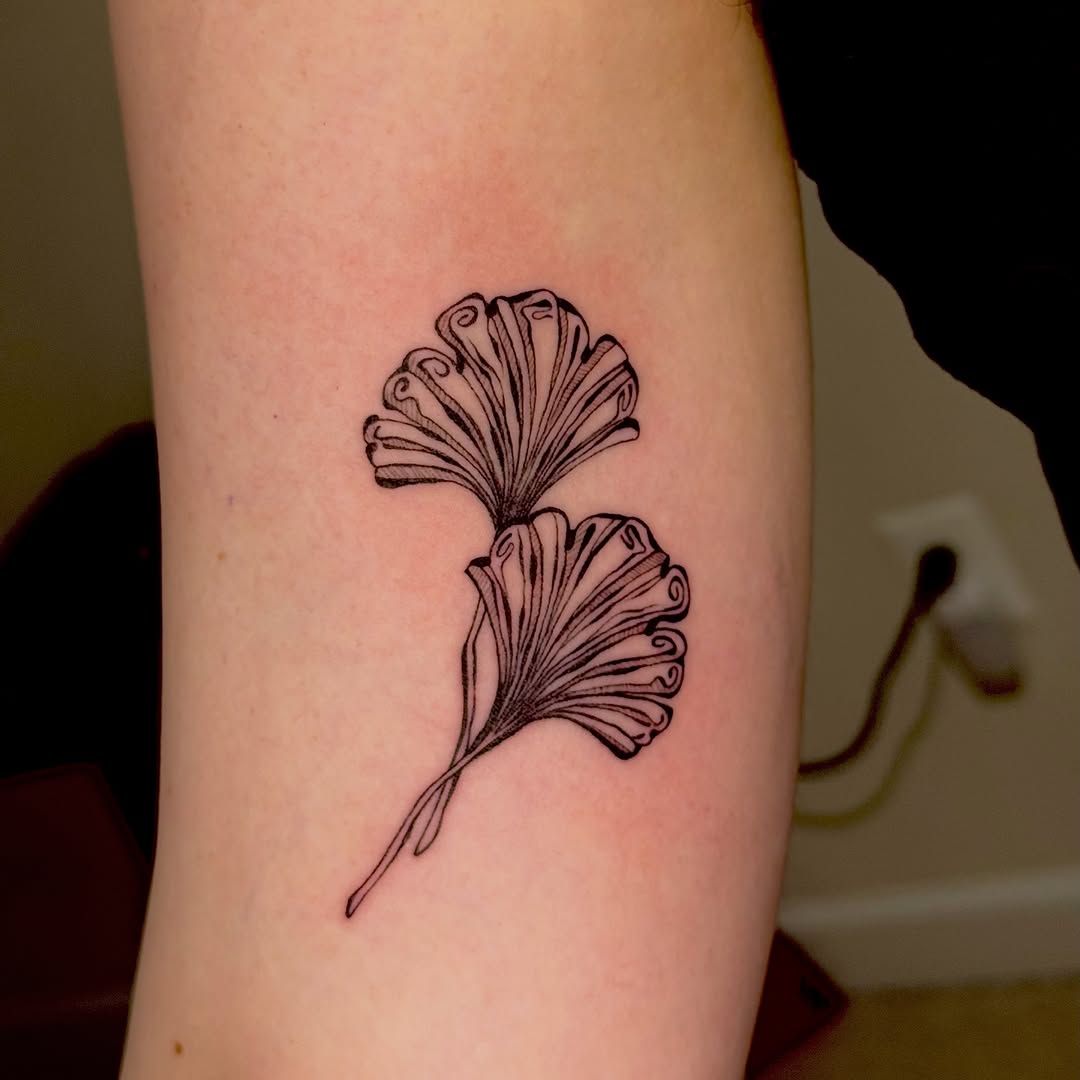 Tattoo by @hansi.ink — fine_line