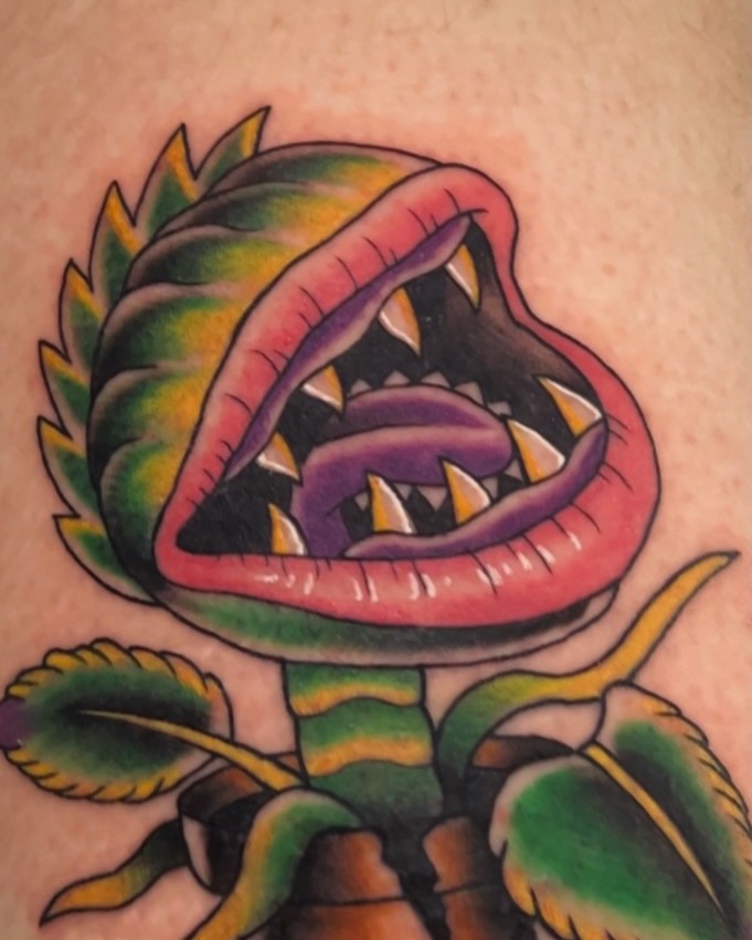 Tattoo by @snakesanddaggers โ american_traditional