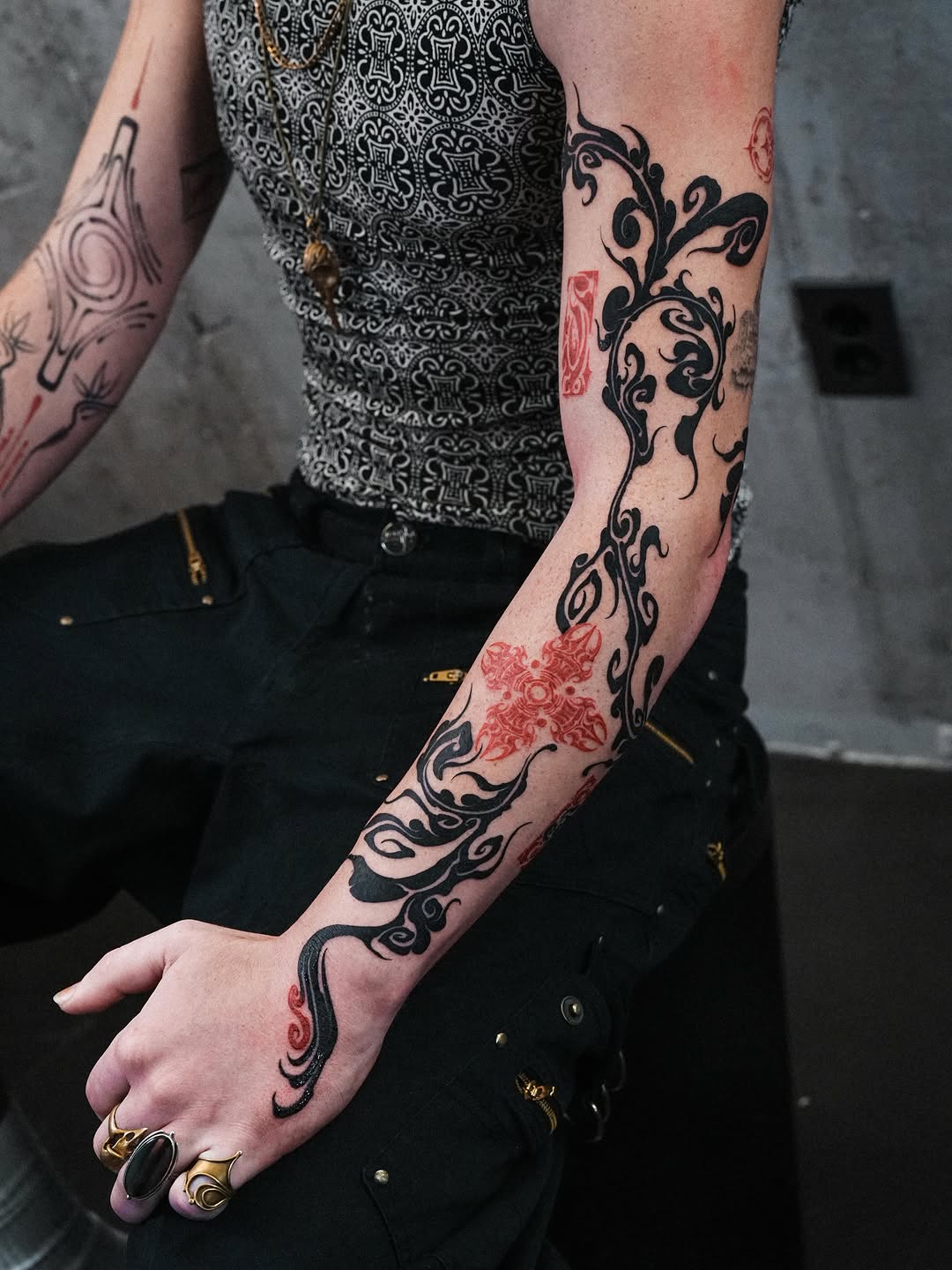 Tattoo by @a_flow_to — blackwork, ornamental
