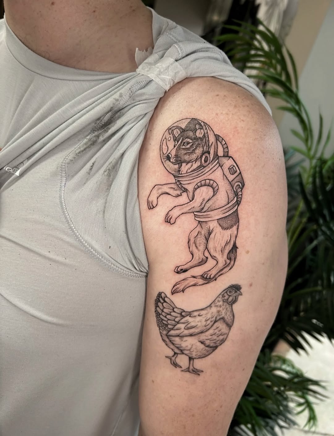 Tattoo by @saber_tooth_tattoo โ black_and_grey, illustrative