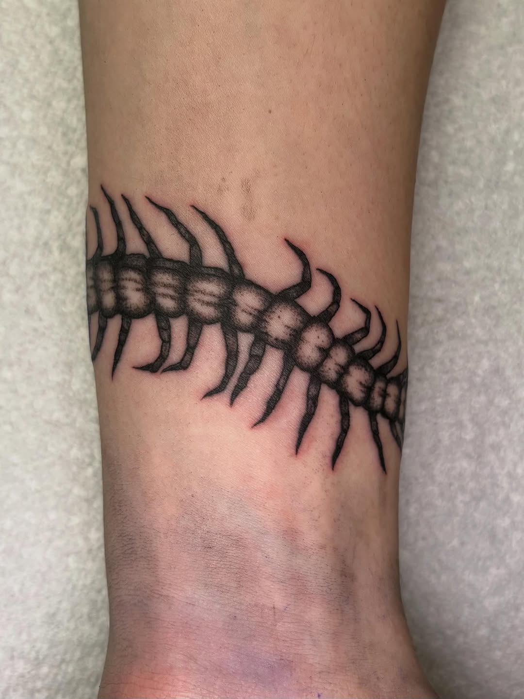 Tattoo by @jaeyuutattoo — black_and_grey