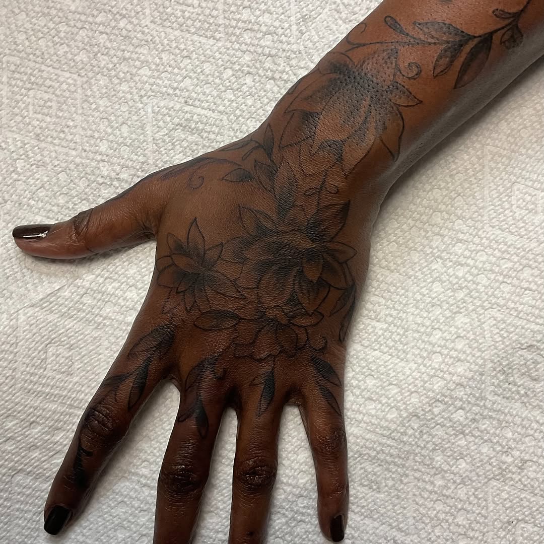 Tattoo by @spugstattoo — fine_line, black_and_grey