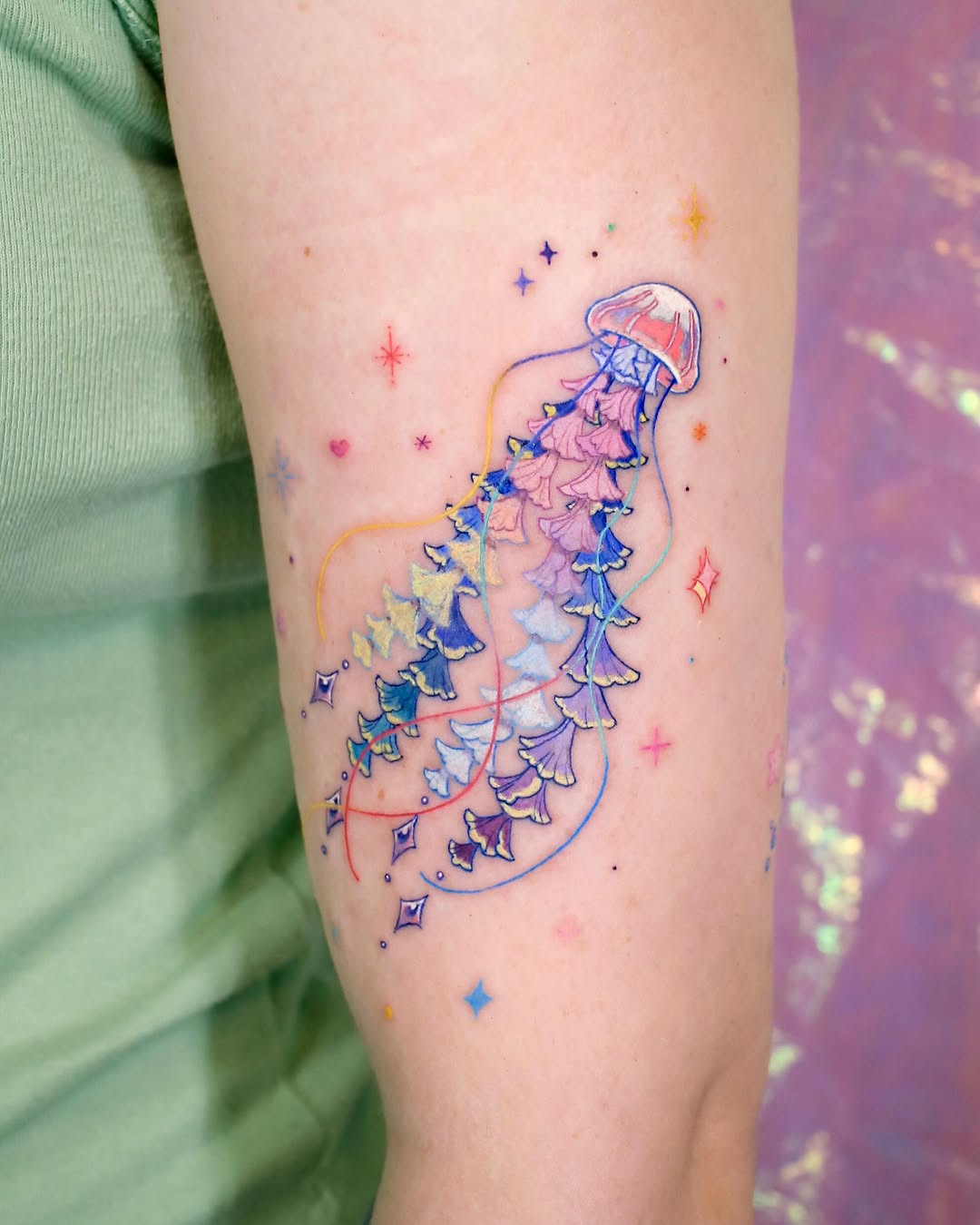 Tattoo by @mingkkwa_tt — fine_line, watercolor