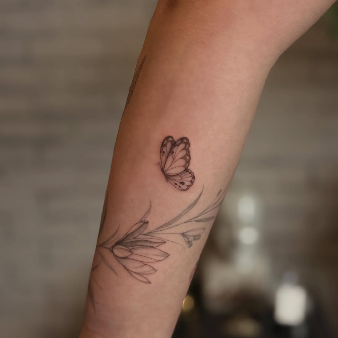 Tattoo by @mootatts — fine_line