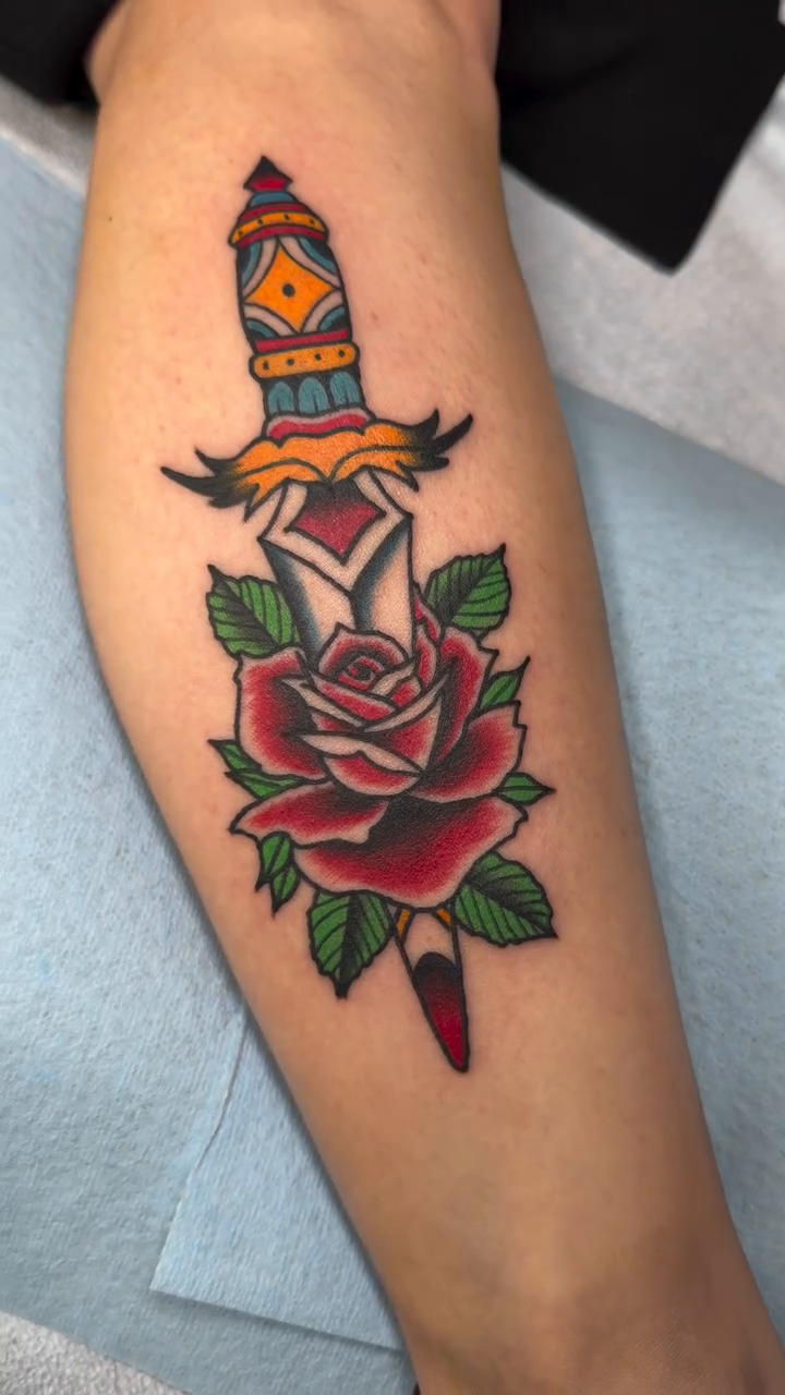 Tattoo by @tberrytattoos โ american_traditional
