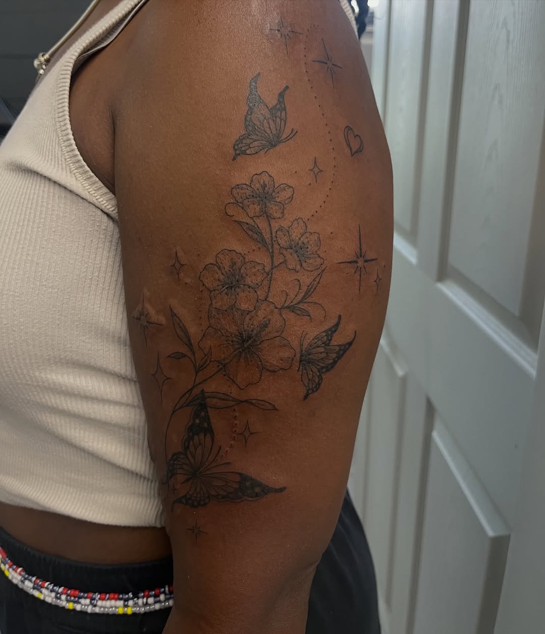Tattoo by @shey.creative — fine_line