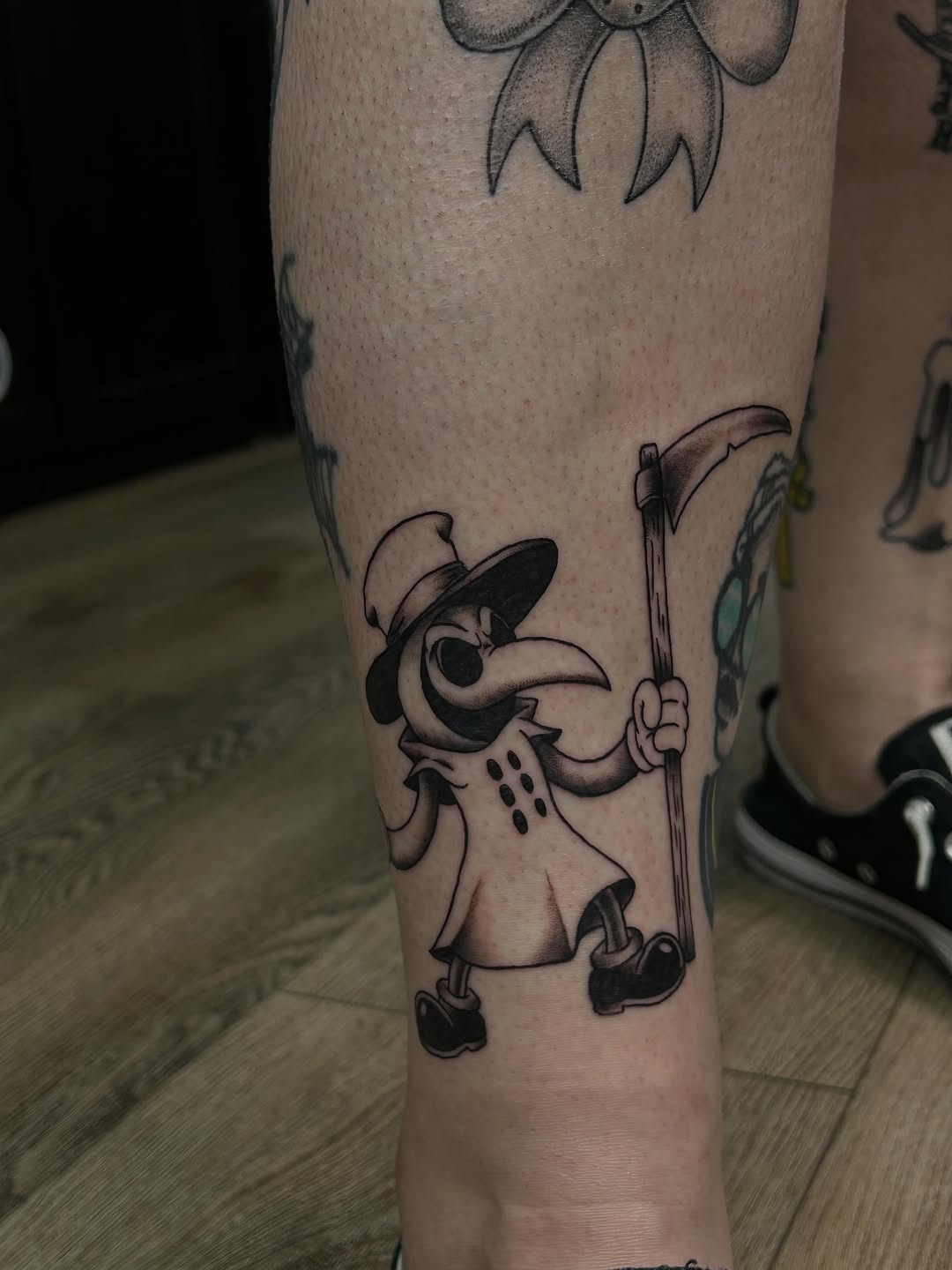 Tattoo by @bigchunguzink β black_and_grey