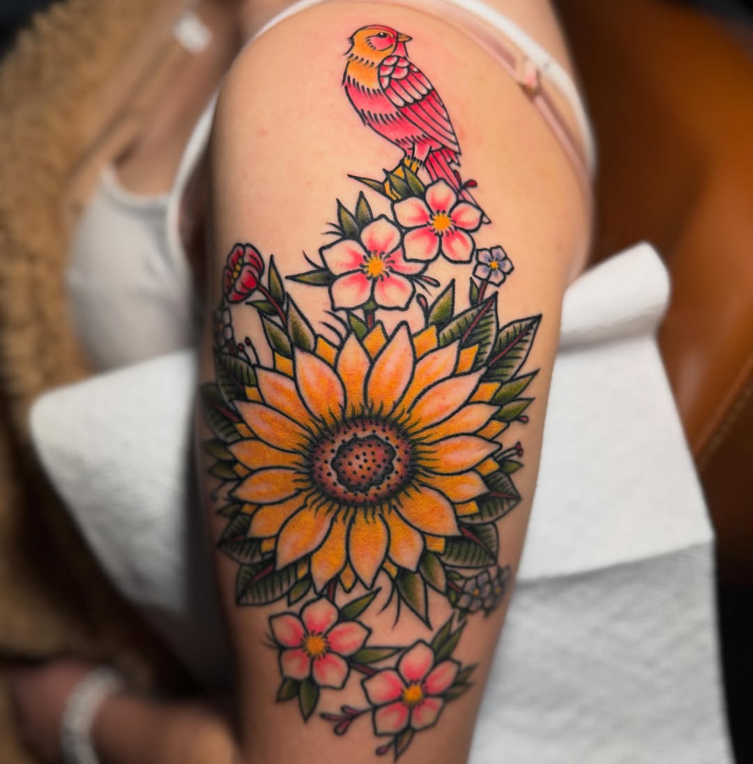 Tattoo by @howler.tattoos โ american_traditional