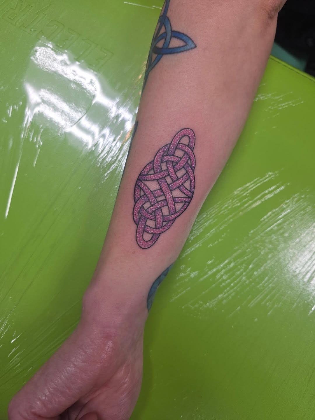Tattoo by @psychoberry_tattoos — geometric