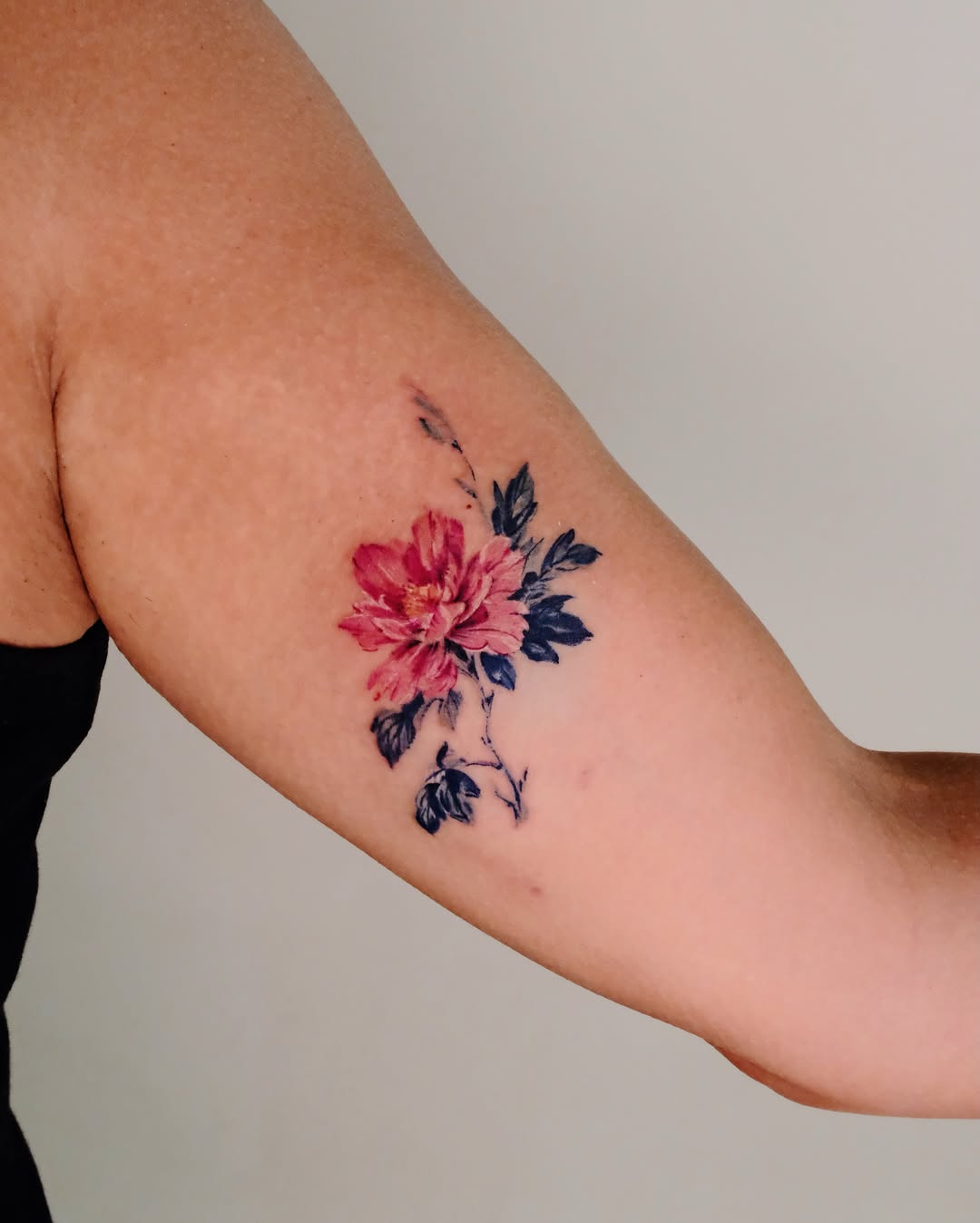 Tattoo by @mika.z.tattoo — fine_line, realism