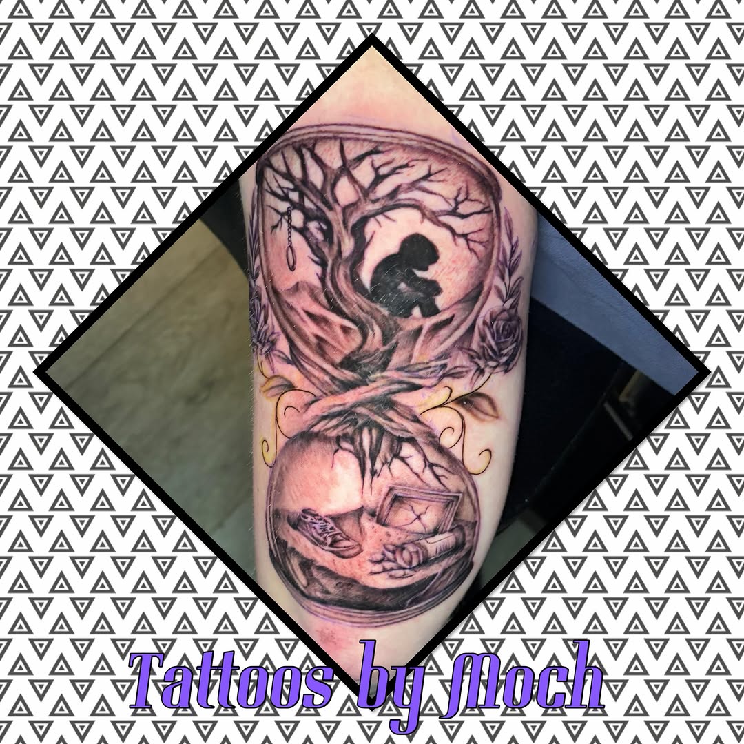 Tattoo by @tattoos_by_moch — black_and_grey, illustrative