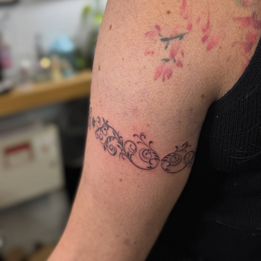 Tattoo by @mvillarreal.ink β illustrative, ornamental