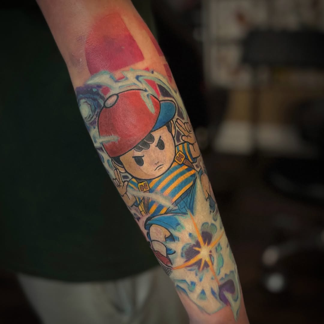 Tattoo by @xcujoxtattooer β new_school