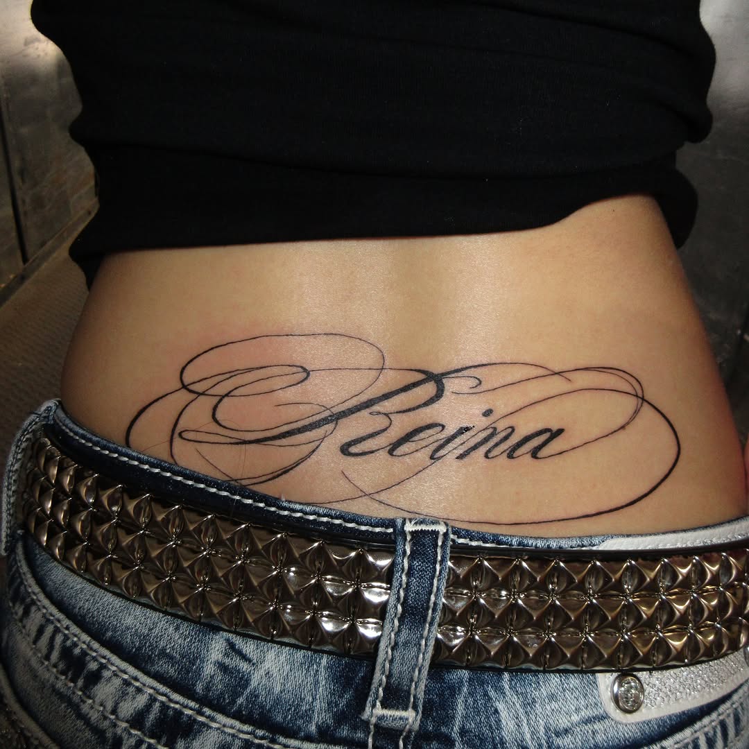 Tattoo by @bisabuelitatattoo — lettering_script, fine_line