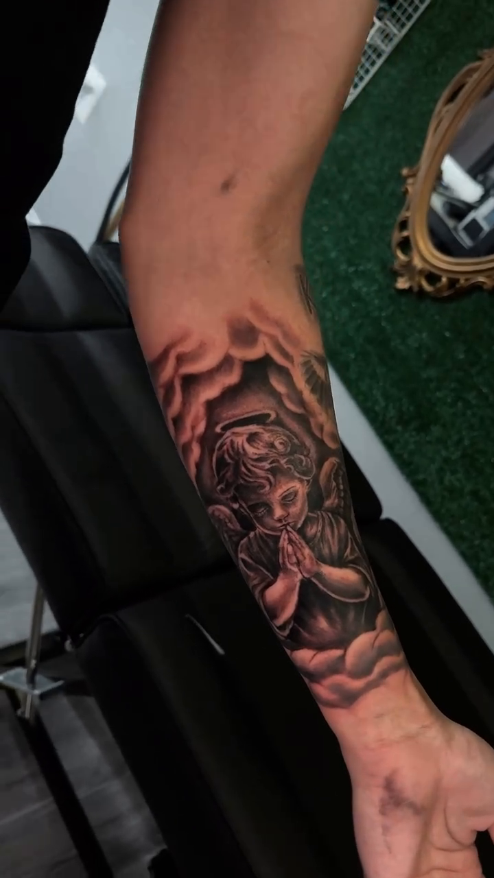 Tattoo by @razor.ink.studio β black_and_grey, realism