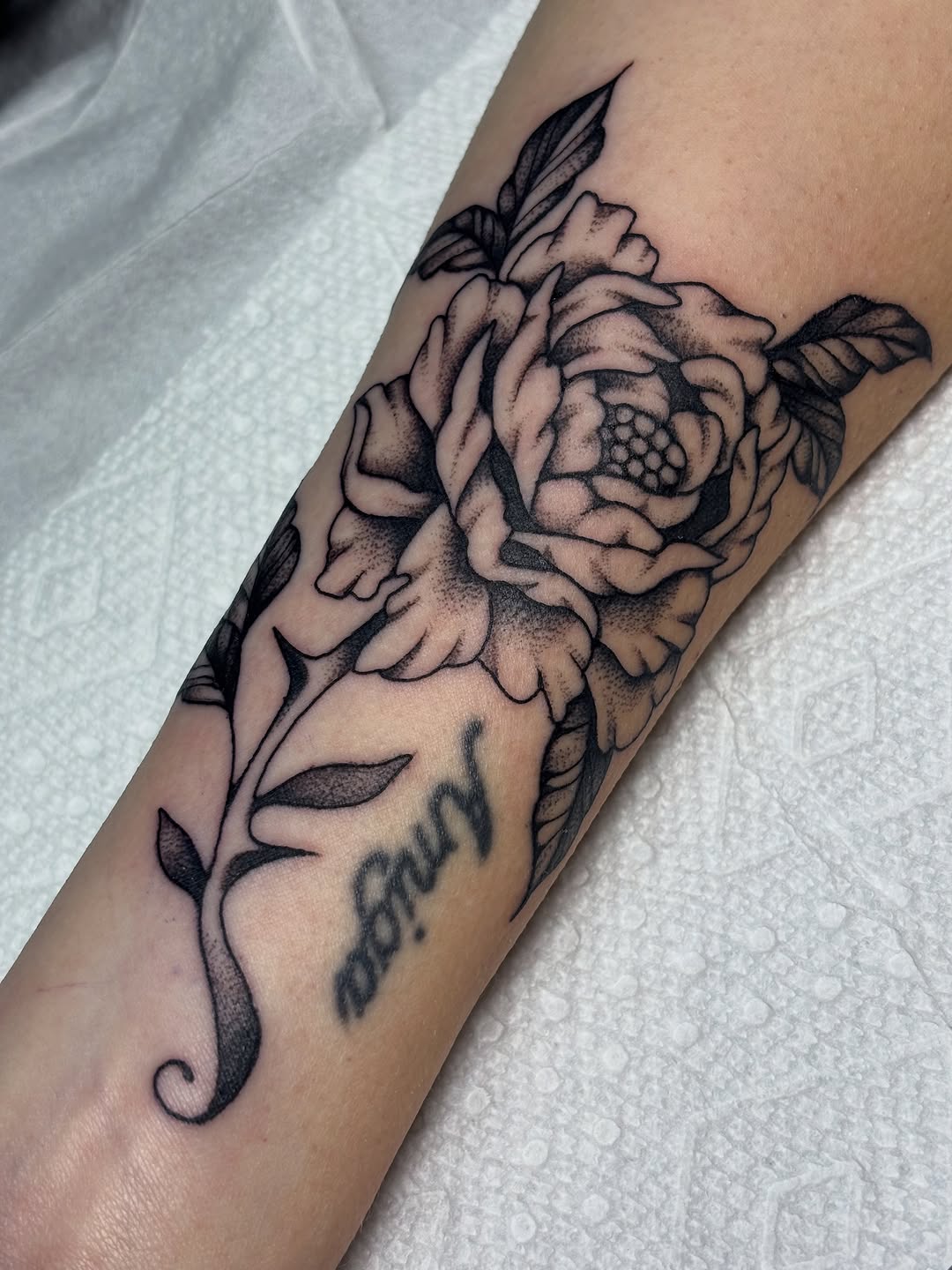 Tattoo by @madisonmakestattoos — black_and_grey, illustrative