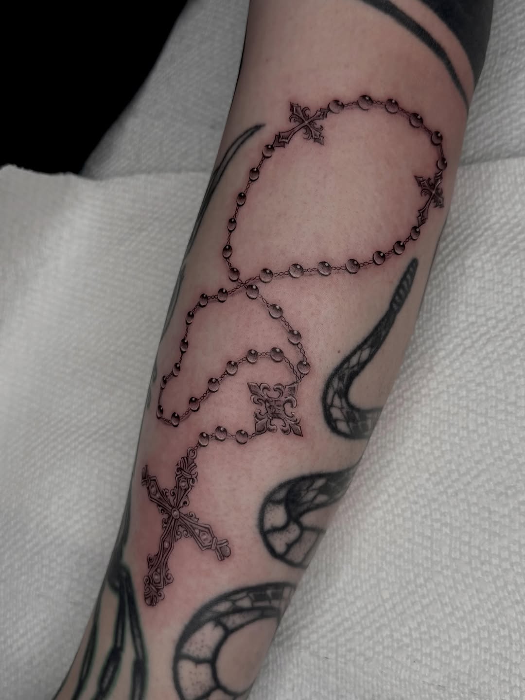 Tattoo by @midnight__mastermind — black_and_grey