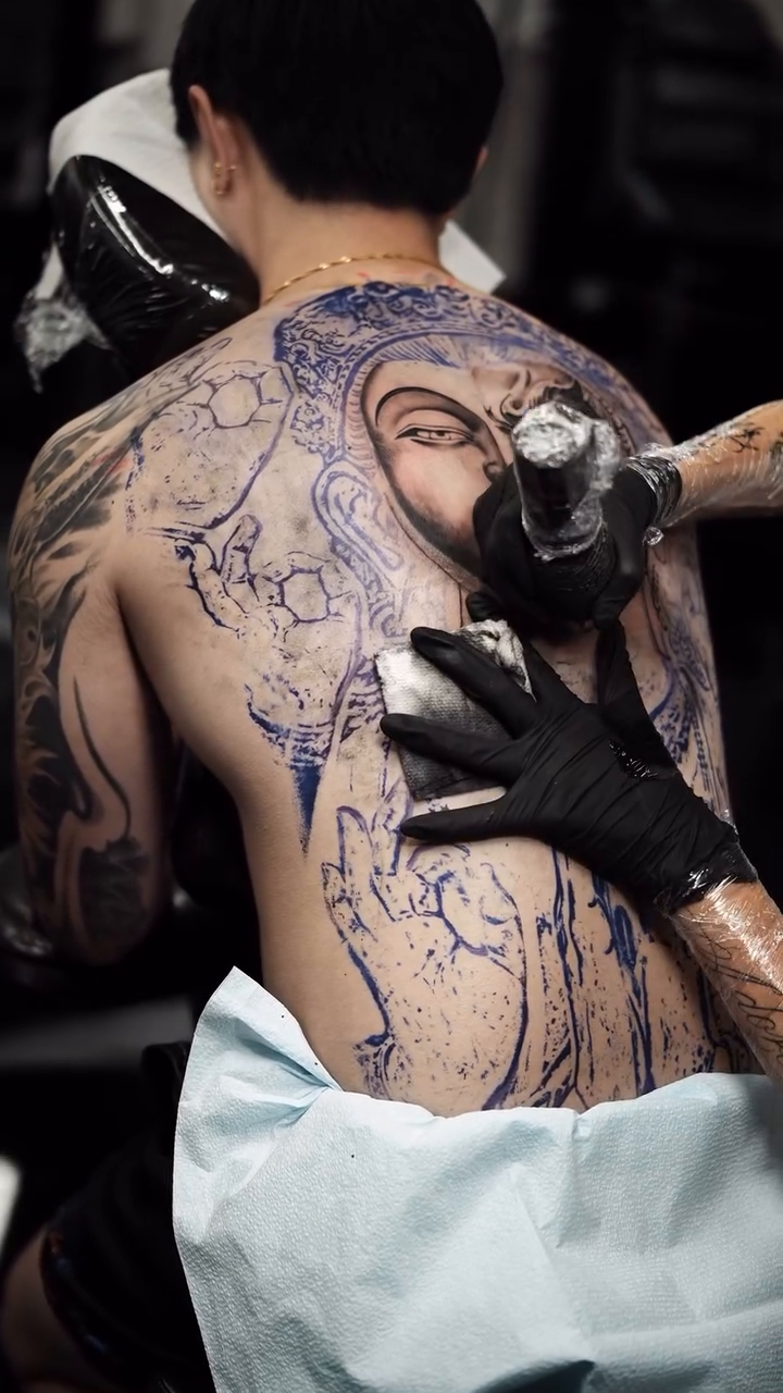 Tattoo by @ana.inked โ black_and_grey, realism