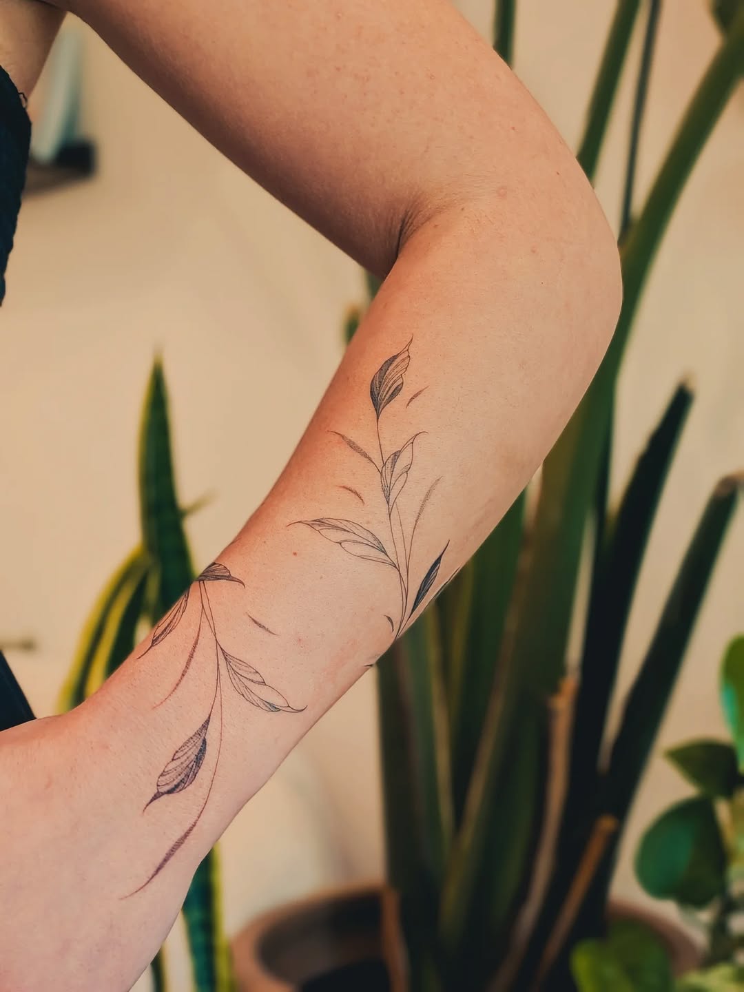 Tattoo by @le.petitmonstre — fine_line