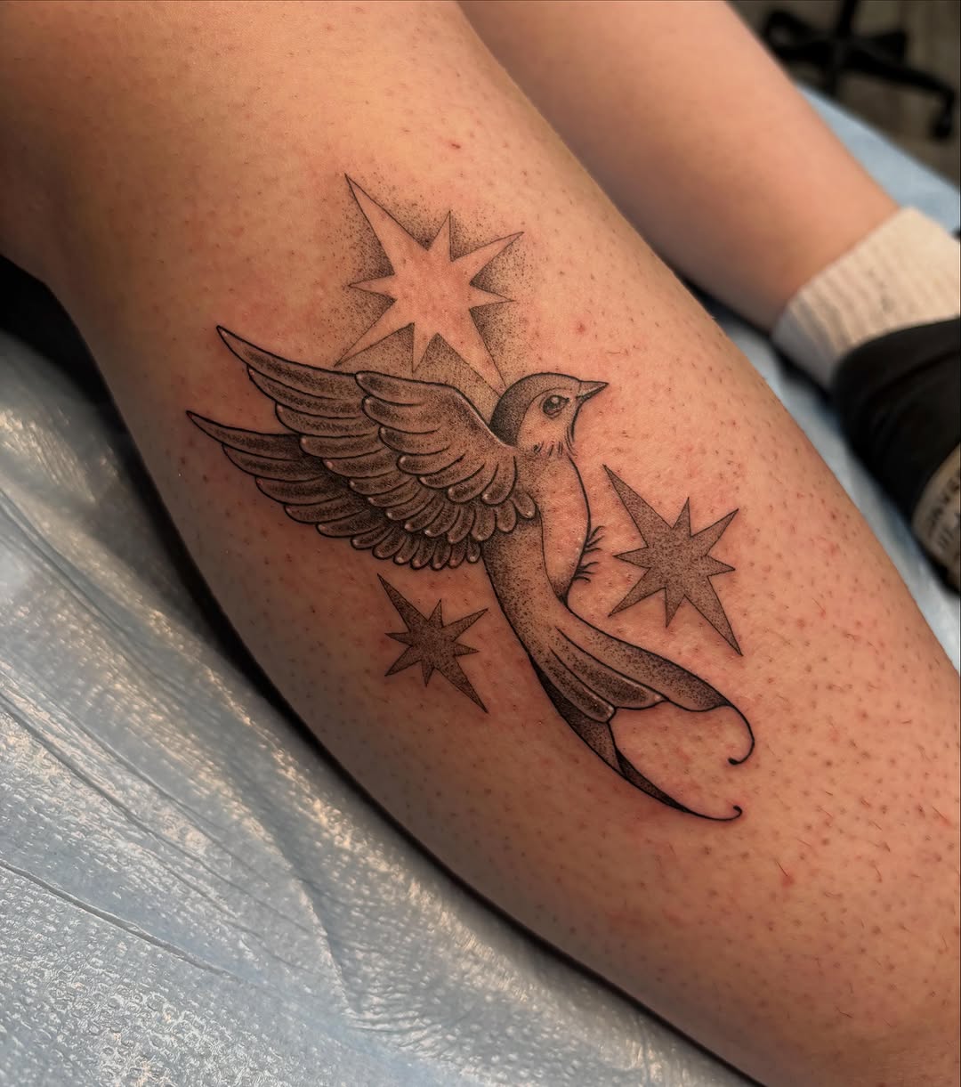 Tattoo by @haileybtats — black_and_grey