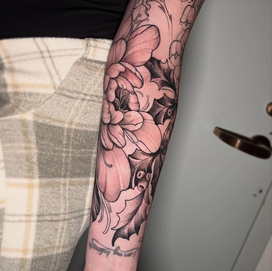 Tattoo by @heatherlynntattoos — black_and_grey, dotwork