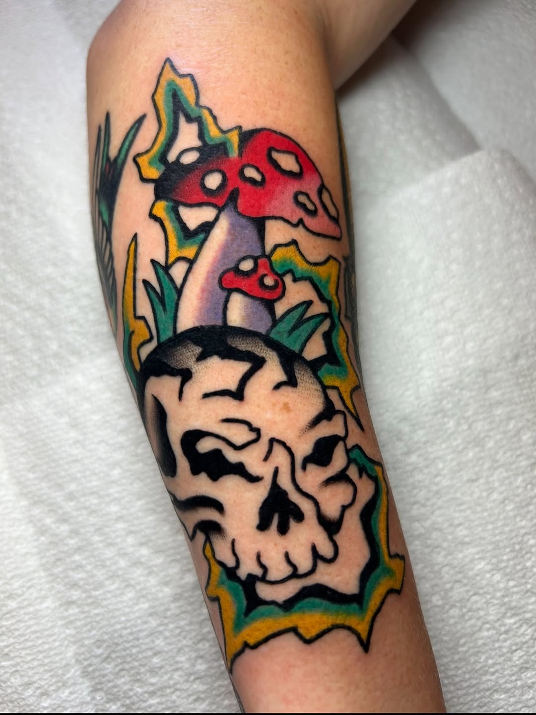 Tattoo by @squidripz — american_traditional, illustrative