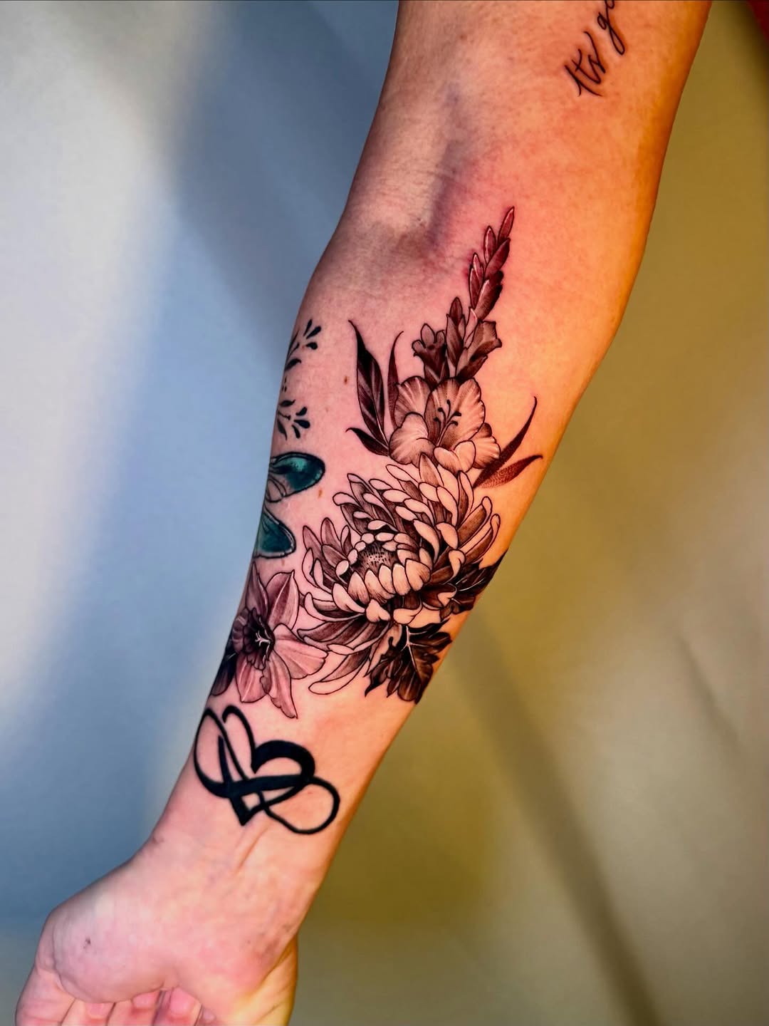 Tattoo by @joibaileytattoos — black_and_grey, illustrative