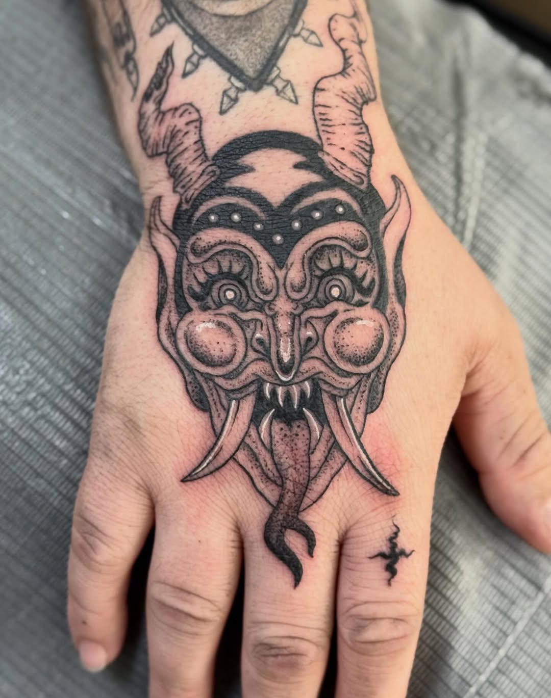Tattoo by @writhingdirty — blackwork, illustrative