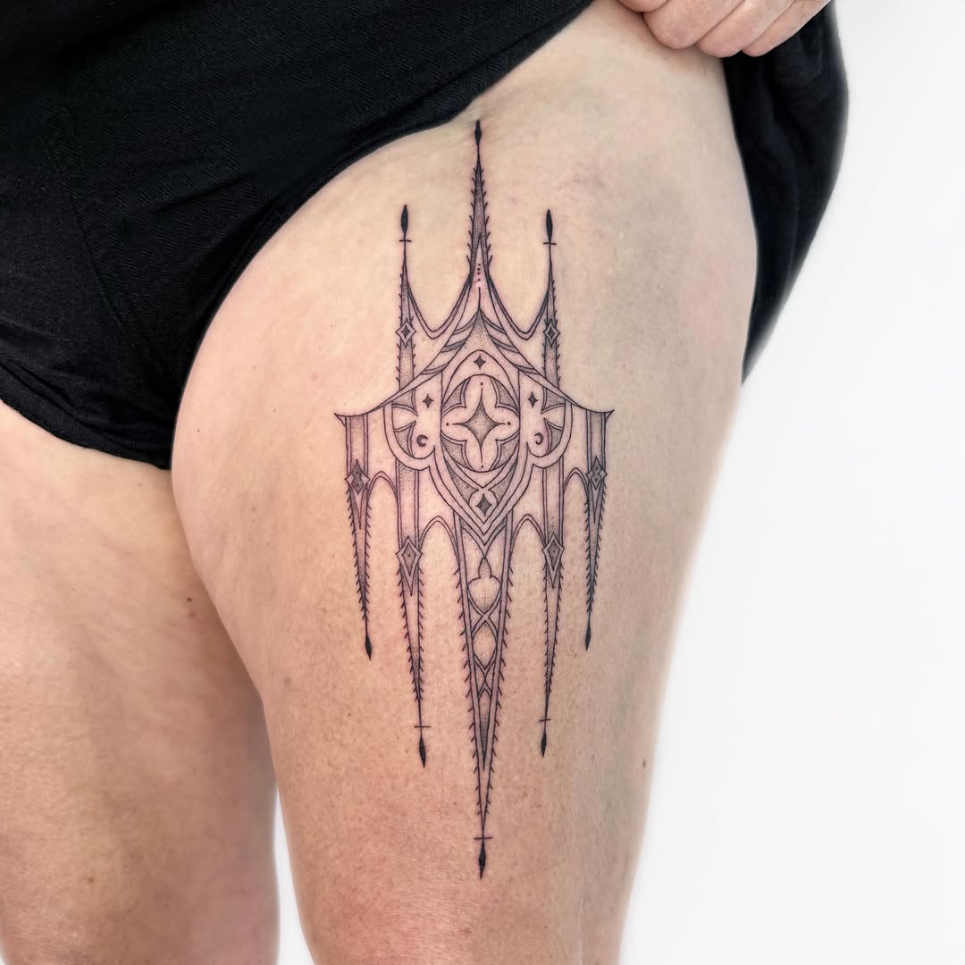 Tattoo by @soaww_tattoo — geometric