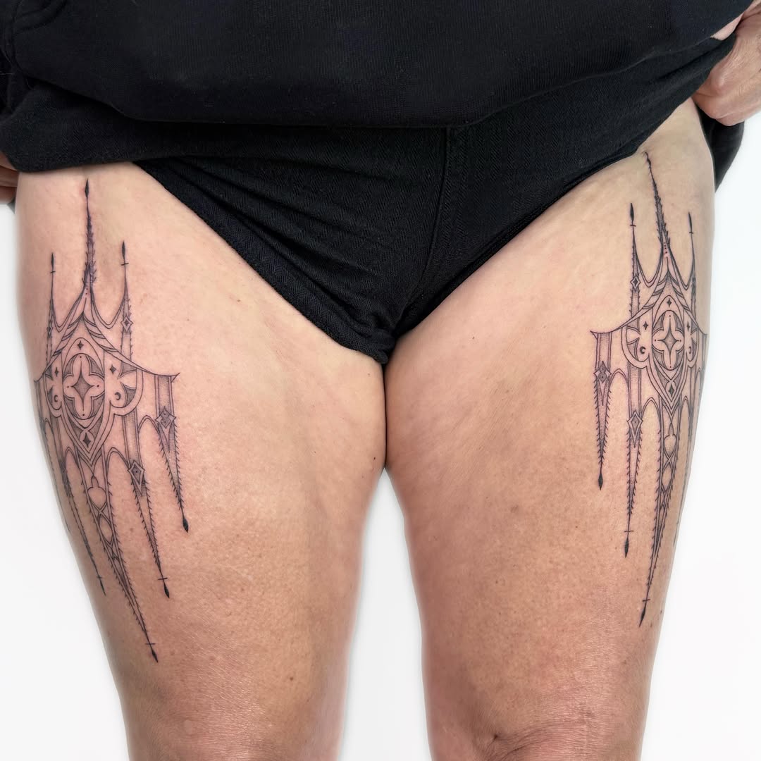 Tattoo by @soaww_tattoo — geometric