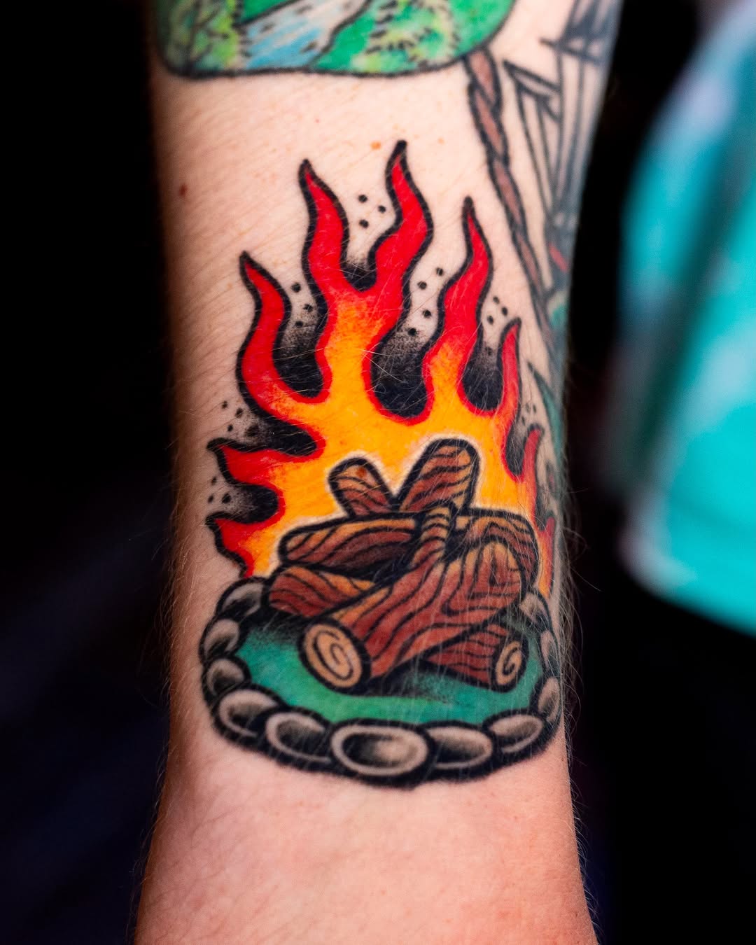 Tattoo by @miguelcomintattooer โ american_traditional