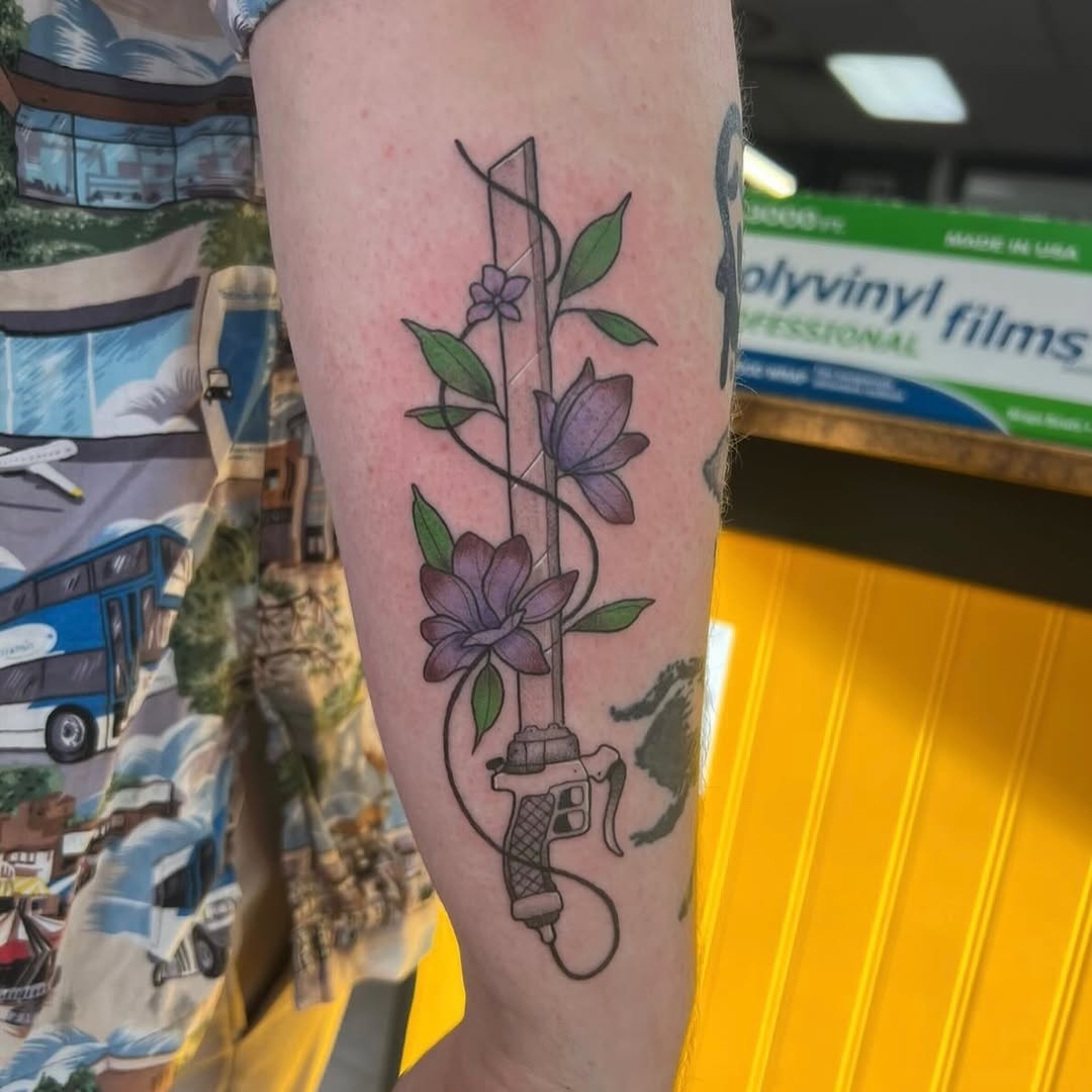 Tattoo by @allisoninkstattoo — illustrative, fine_line