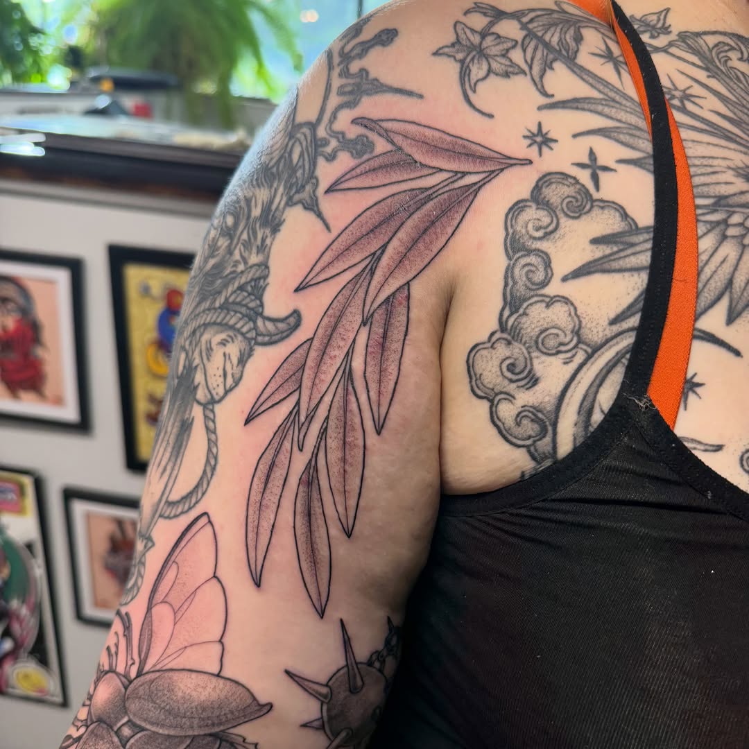 Tattoo by @todoroshetattoos — fine_line, black_and_grey