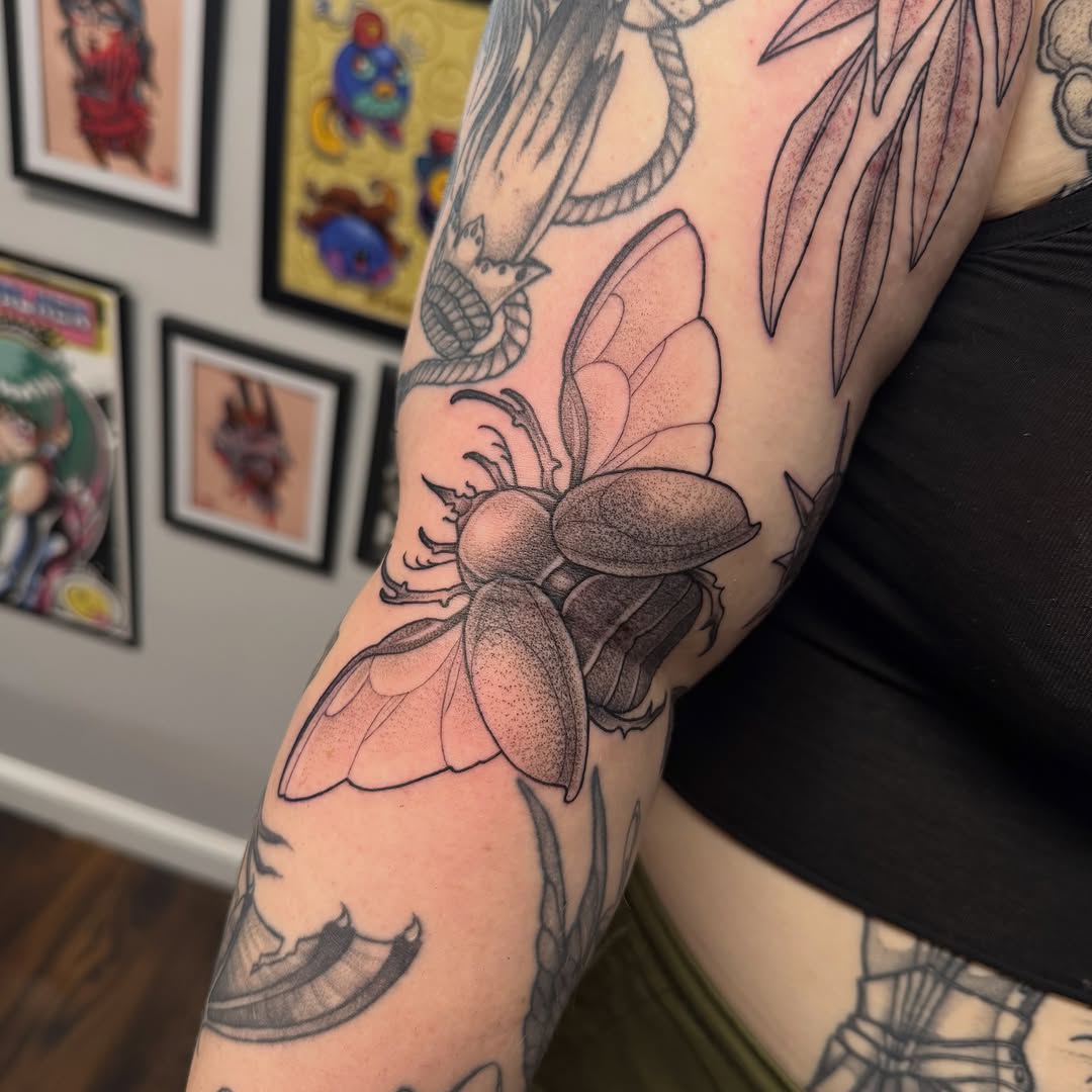 Tattoo by @todoroshetattoos — black_and_grey, dotwork