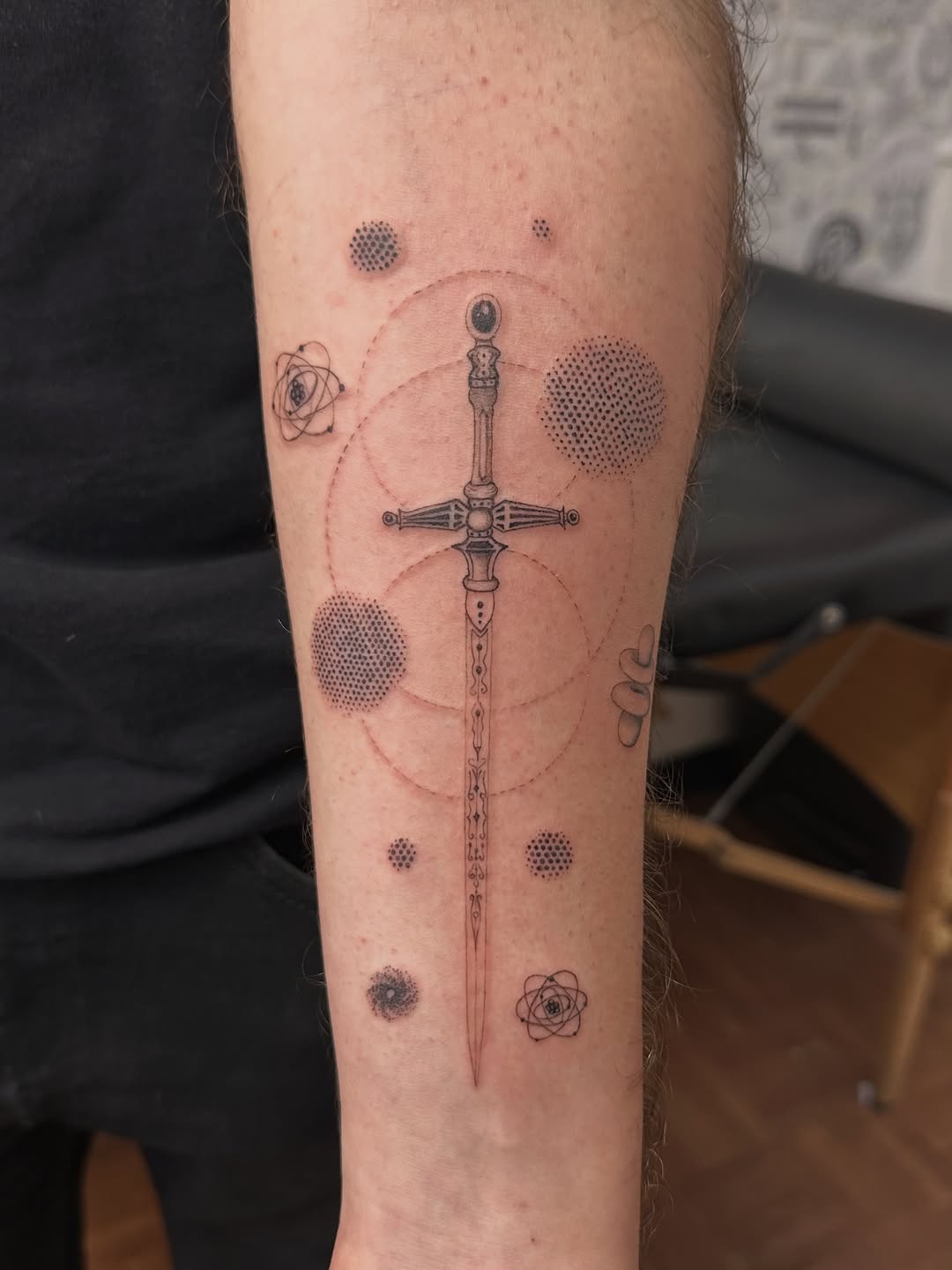 Tattoo by @piccolino_tattoo — fine_line, geometric